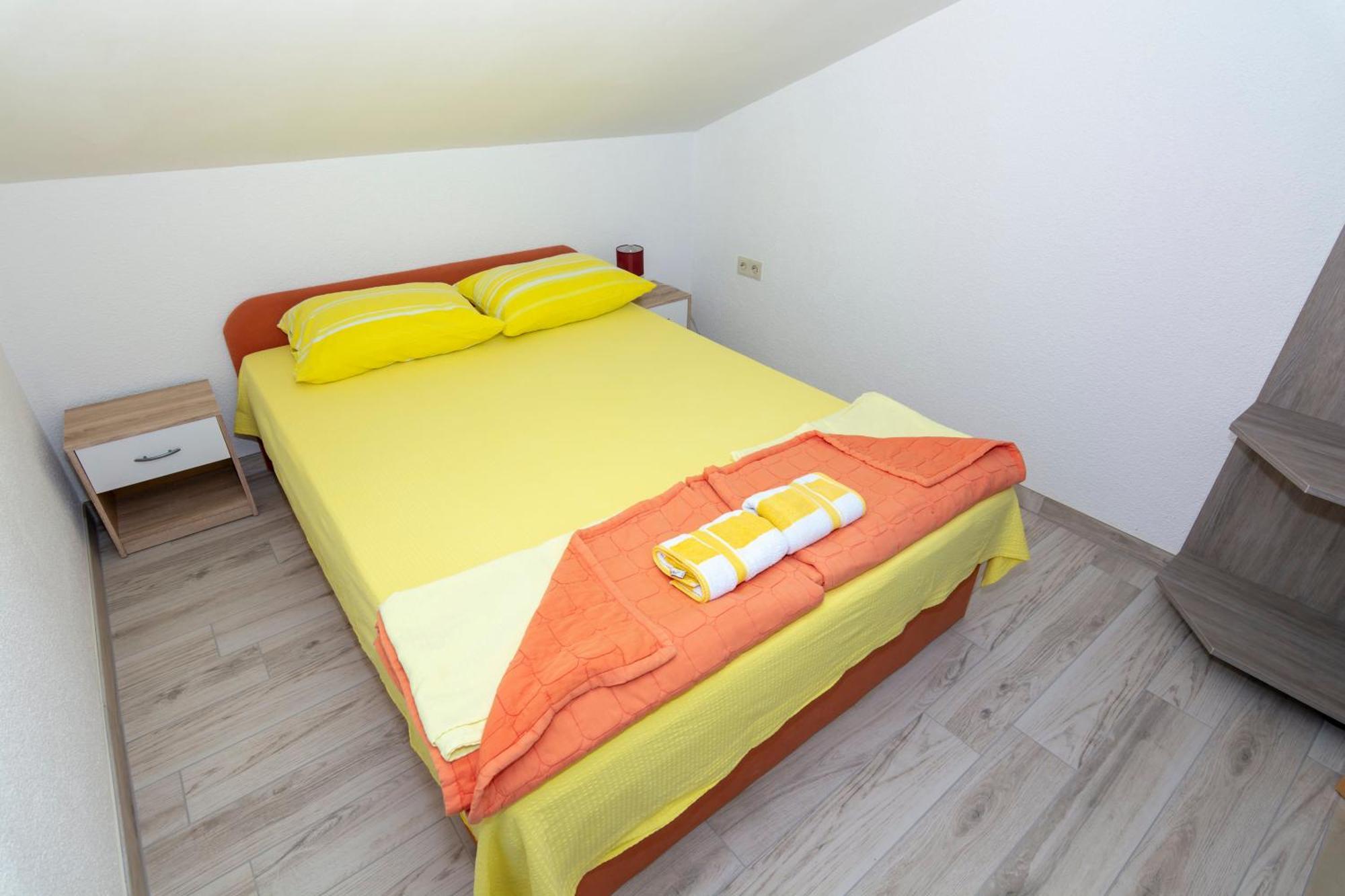 Apartmani Filip Pag Town Kültér fotó