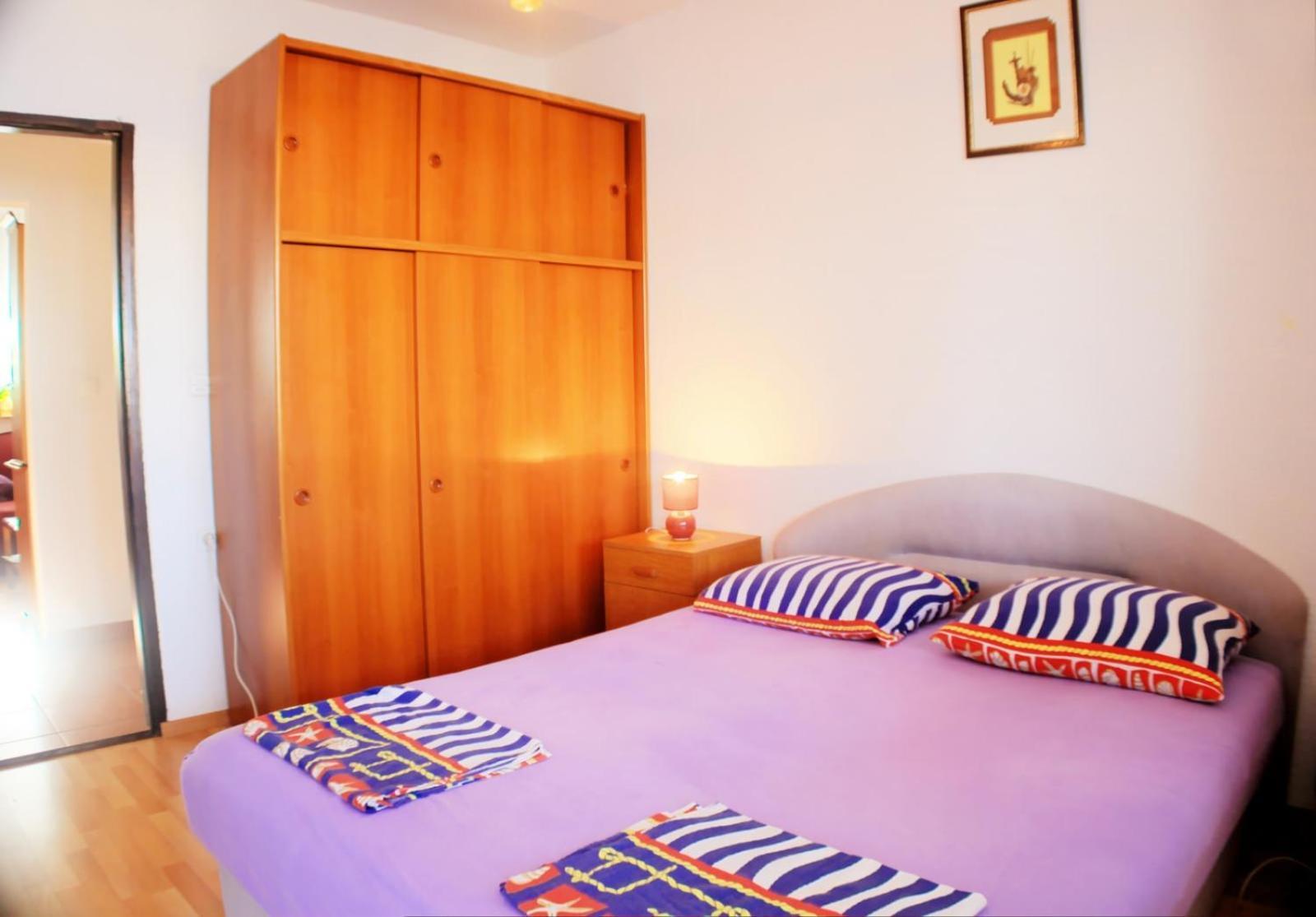 Apartmani Filip Pag Town Kültér fotó
